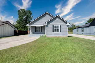 1110 N Ross Ave, Sherman, TX 75090 - Photo 1