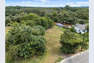 305 E Hickory Lane, Weatherford, TX 76086 - Photo 4