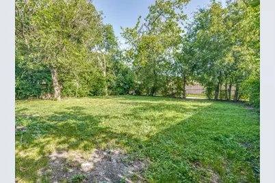 525 Moonlight Drive, Garland, TX 75040 - Photo 22