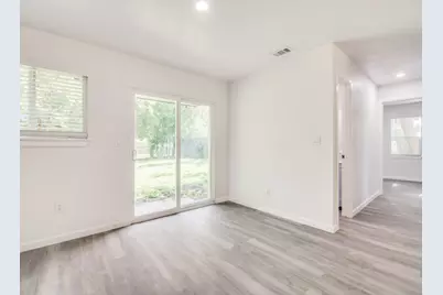 525 Moonlight Drive, Garland, TX 75040 - Photo 8