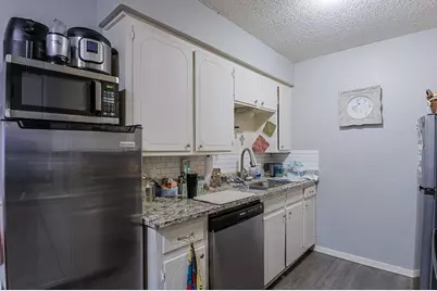 353 N Field Street, Burleson, TX 76028 - Photo 8