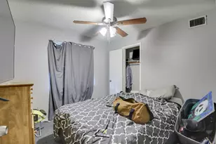 353 N Field St, Burleson, TX 76028 - Photo 28