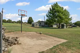 1465 County Road 3690 Rd, Paradise, TX 76073 - Photo 36