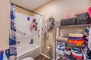 4419 Westminster Dr, Irving, TX 75038 - Photo 16