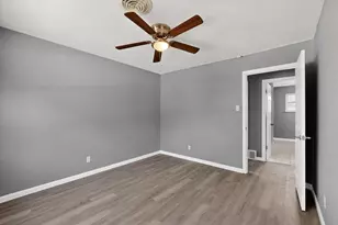 1974 Shelman Trail, Fort Worth, TX 76112 - Photo 28