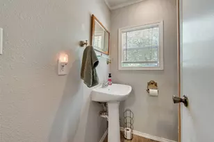 233 E High St, Wills Point, TX 75169 - Photo 26