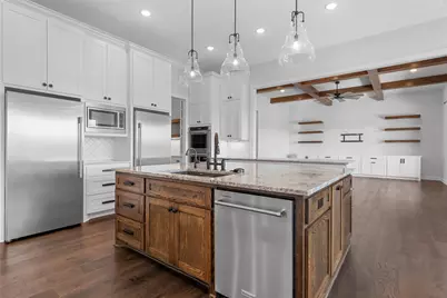 900 Glorietta Drive, McGregor, TX 76657 - Photo 10