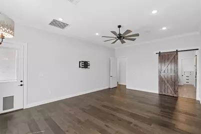 900 Glorietta Drive, McGregor, TX 76657 - Photo 22