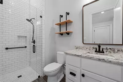 900 Glorietta Drive, McGregor, TX 76657 - Photo 26