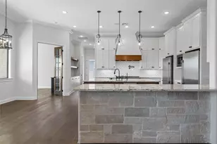 900 Glorietta Dr, McGregor, TX 76657 - Photo 12