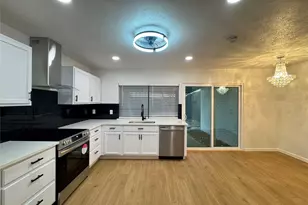 2914 Sweet Gum St, Garland, TX 75044 - Photo 8