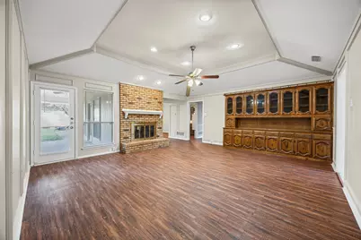 1340 Grand Teton Drive, DeSoto, TX 75115 - Photo 8