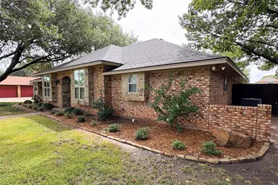 2727 Amherst Drive, Wichita Falls, TX 76308 - Photo 4