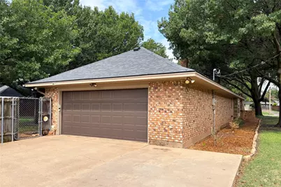 2727 Amherst Drive, Wichita Falls, TX 76308 - Photo 38
