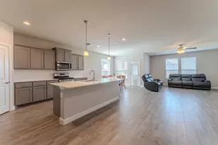 521 Dunmore Dr, Fort Worth, TX 76052 - Photo 24