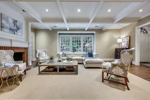 5804 Redwood Ct, Dallas, TX 75209 - Photo 2