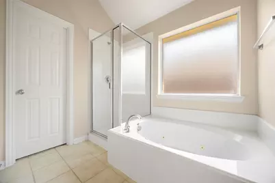 1031 Fleetwood Cove Drive, Grand Prairie, TX 75052 - Photo 10