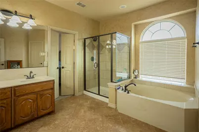 4816 Tuscany Lane, Grand Prairie, TX 75052 - Photo 24