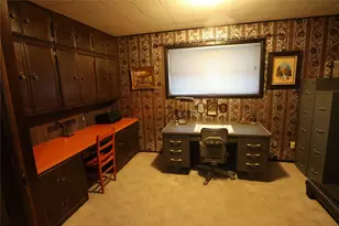 301 Travis St, Ranger, TX 76470 - Photo 24