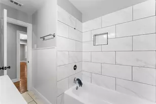 1014 Harlan St, Irving, TX 75060 - Photo 14