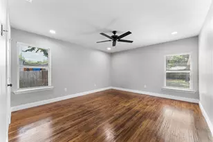 1014 Harlan St, Irving, TX 75060 - Photo 10