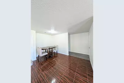 240 Crowfoot Drive, Fort Worth, TX 76131 - Photo 6