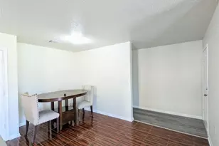 240 Crowfoot Dr, Fort Worth, TX 76131 - Photo 6