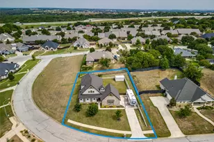 304 Cyndilu Ln, Decatur, TX 76234 - Photo 1