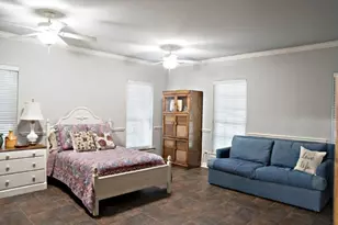 3699 Sabine St, Athens, TX 75752 - Photo 12