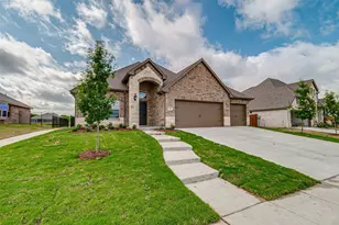 327 Sweetspire Dr, Royse City, TX 75189 - Photo 2