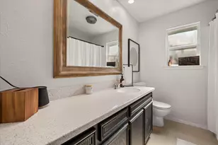 7605 Fox River Ct, Fort Worth, TX 76120 - Photo 30