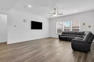 1620 Quentin Dr, Aubrey, TX 76227 - Photo 8