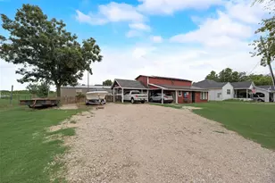 13932 Co Rd 236, Terrell, TX 75160 - Photo 2