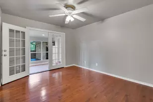 9856 Shoreview Rd, Dallas, TX 75238 - Photo 34