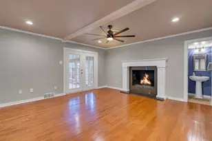 9856 Shoreview Rd, Dallas, TX 75238 - Photo 14