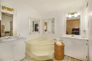 3300 Shady Creek Cir, Red Oak, TX 75154 - Photo 8