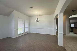 11913 Wildwood Ln, Frisco, TX 75035 - Photo 4