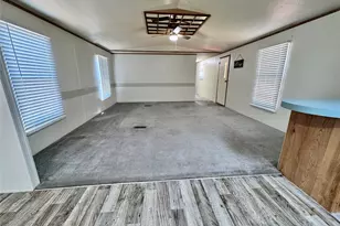 207 Wilson Rd, Valley View, TX 76272 - Photo 10