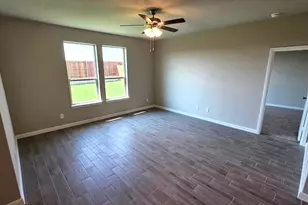 7717 Tuscarora Dr, Denton, TX 76259 - Photo 4