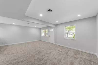 13215 Blossomheath Lane, Dallas, TX 75240 - Photo 10