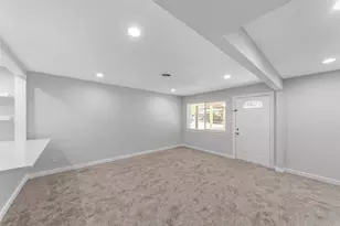 13215 Blossomheath Ln, Dallas, TX 75240 - Photo 8