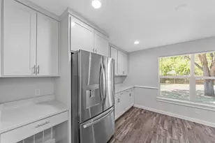 13215 Blossomheath Ln, Dallas, TX 75240 - Photo 14