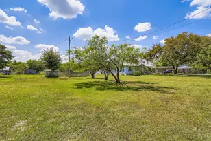 9012 County Rd 513, Alvarado, TX 76009 - Photo 2