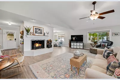 152 Enchanted Drive, Enchanted Oaks, TX 75156 - Photo 6