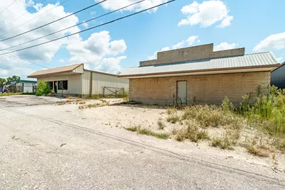 1208 E Washington Street, Stephenville, TX 76401 - Photo 2