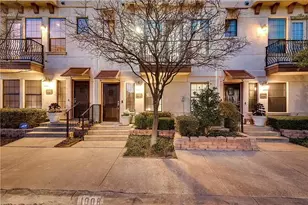 1008 Pavillion St, Dallas, TX 75204 - Photo 2
