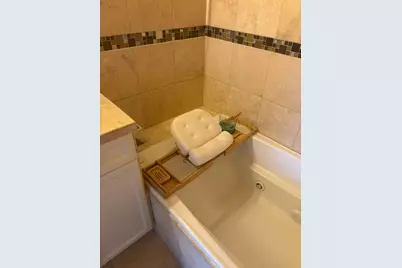 1008 Pavillion Street, Dallas, TX 75204 - Photo 18