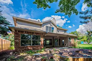 200 Courtney Ln, McKinney, TX 75071 - Photo 8