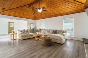 4113 Cedar Creek Dr, Garland, TX 75043 - Photo 10