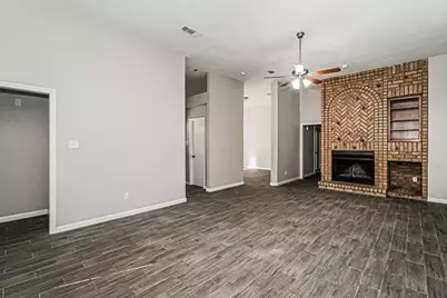 2206 Reading Road, Arlington, TX 76011 - Photo 6